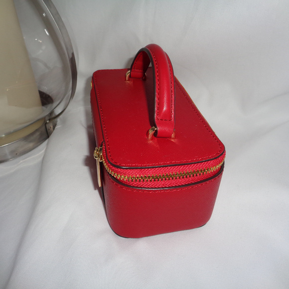 MICHAEL KORS GIFTABLES MED TOP HANDLE JEWELRY CASE - Picture 5 of 6